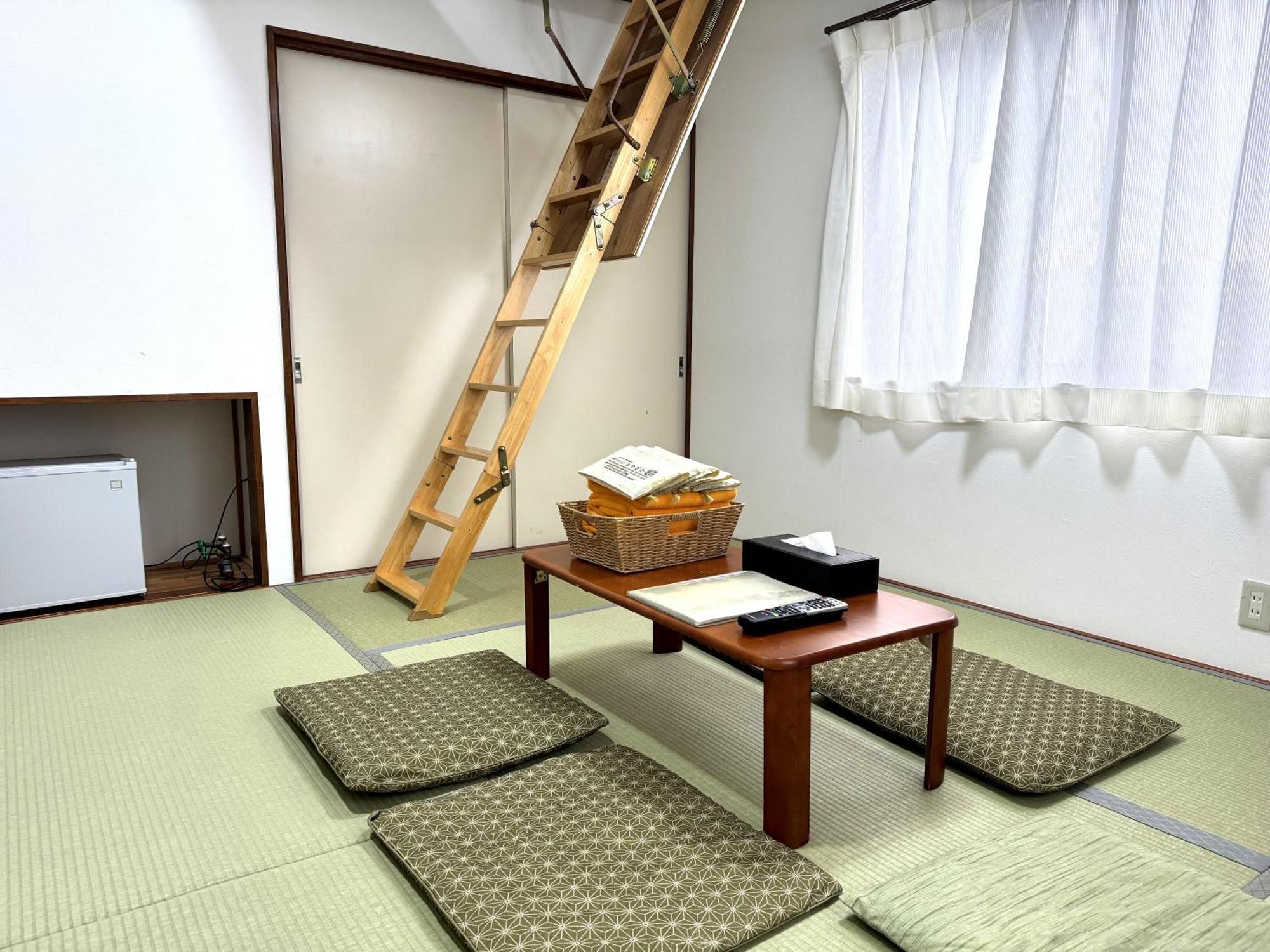 ホテル 和風ペンションみやざわ 野沢温泉村 エクステリア 写真