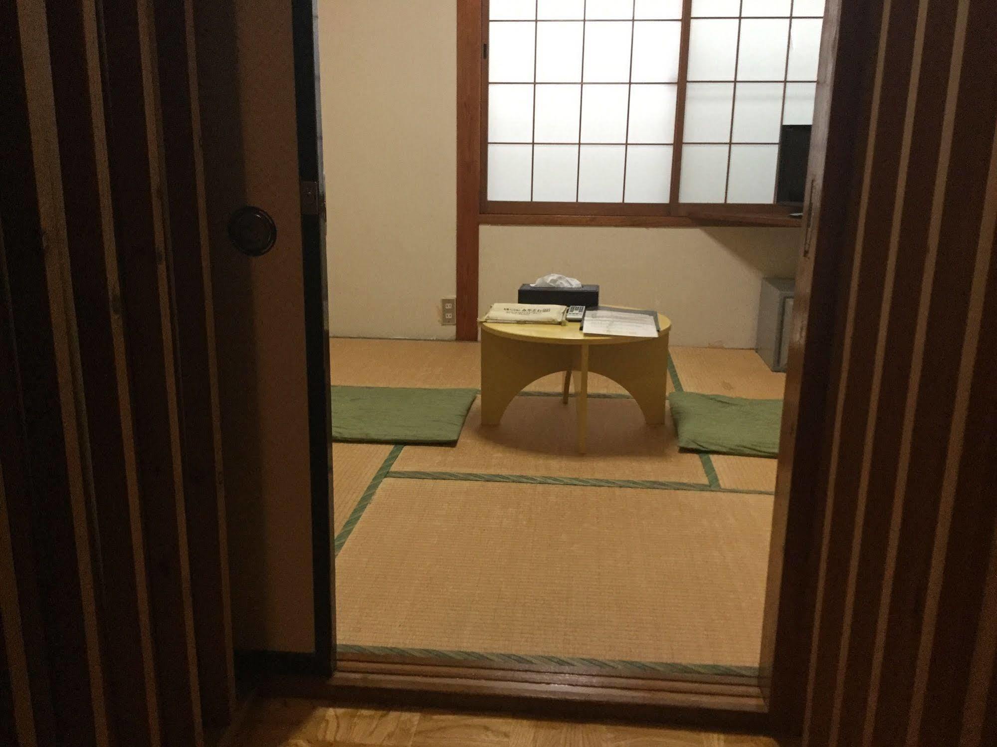 ホテル 和風ペンションみやざわ 野沢温泉村 エクステリア 写真